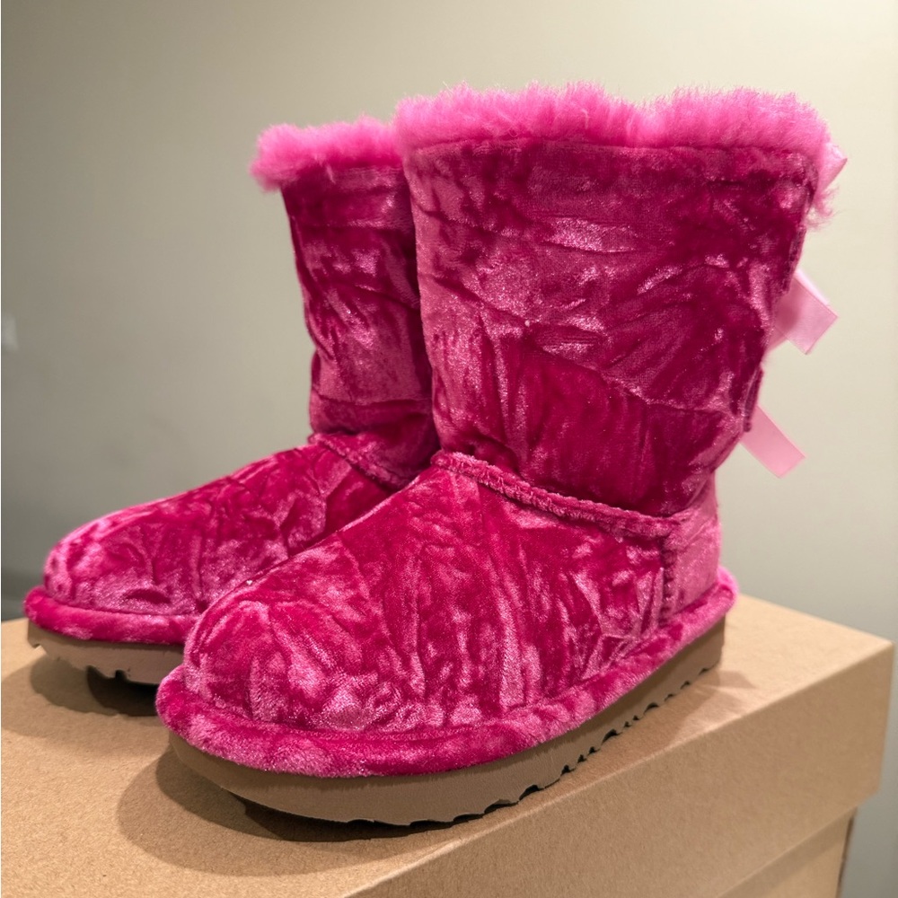 NEW Ugg Bailey Boots